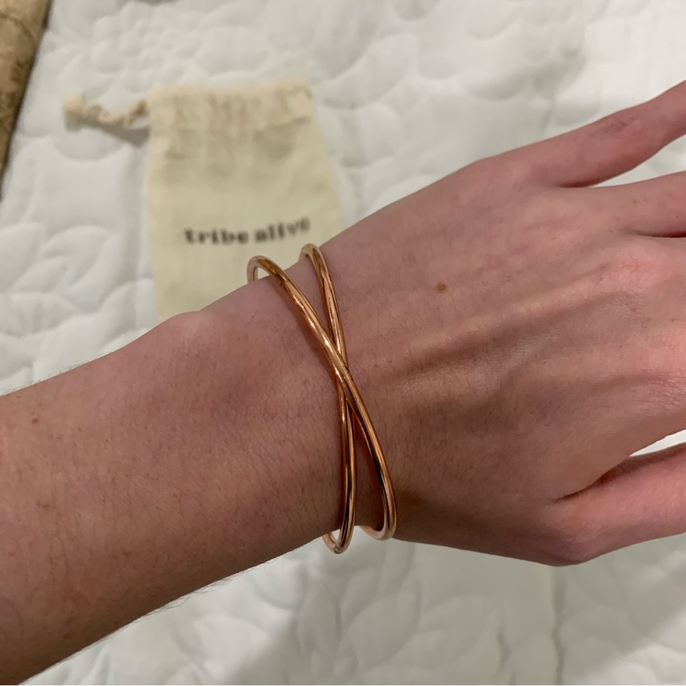 Rose Gold Criss across Bangle Bracelet